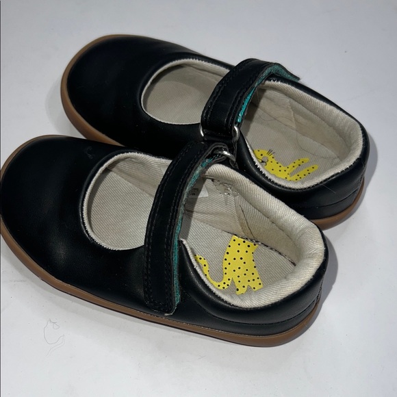 Ten Little Black Shoes with Velcro Strap - Picture 1 of 7
